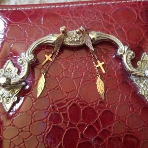 Rosegold leaf Cross earrings